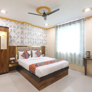 Rudra Hotel